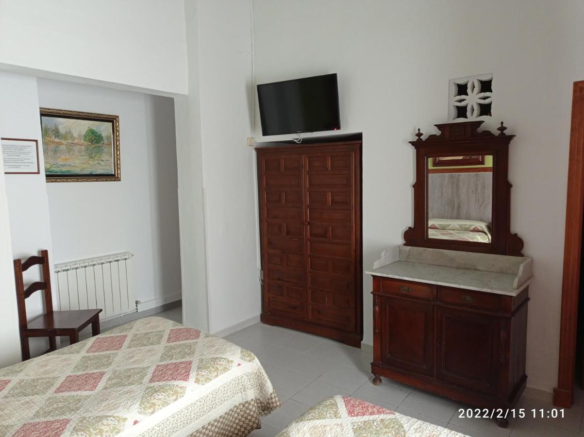 Hostal Manolo 圣玛丽亚港 外观 照片